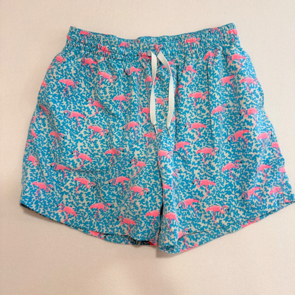 Chubbies Swim Trunks Large Blue Pink Flamingo Coastal Resortwear